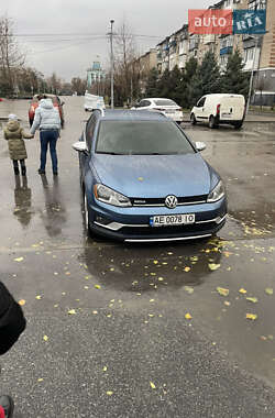 Универсал Volkswagen Golf 2017 в Новомосковске