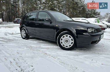 Хэтчбек Volkswagen Golf 1998 в Ахтырке