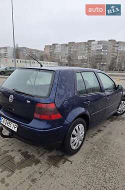 Хетчбек Volkswagen Golf 2000 в Черкасах