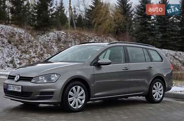 Универсал Volkswagen Golf 2016 в Тернополе