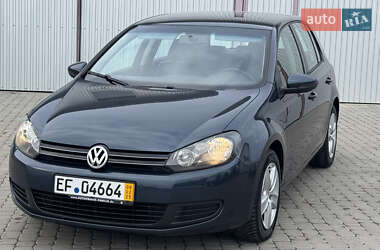 Хэтчбек Volkswagen Golf 2010 в Коломые