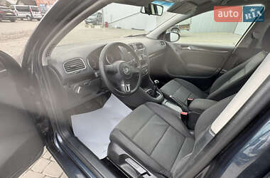 Хэтчбек Volkswagen Golf 2010 в Коломые