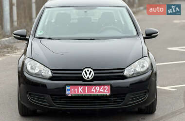 Хэтчбек Volkswagen Golf 2010 в Виннице