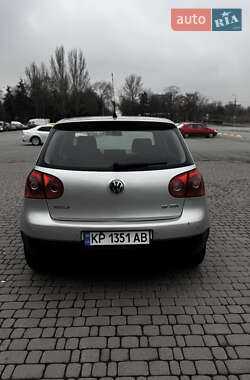 Хетчбек Volkswagen Golf 2008 в Запоріжжі