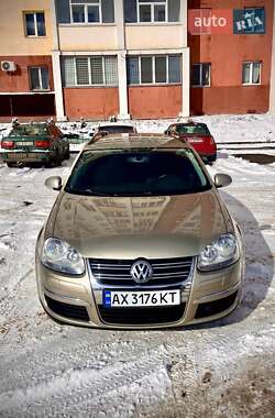 Универсал Volkswagen Golf 2008 в Харькове