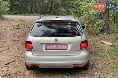 Универсал Volkswagen Golf 2010 в Рожище