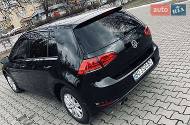 Хэтчбек Volkswagen Golf 2013 в Черновцах