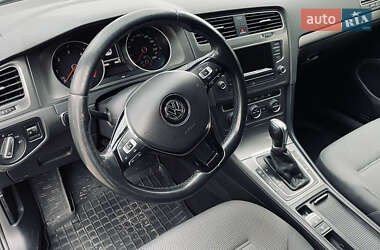 Хэтчбек Volkswagen Golf 2013 в Черновцах