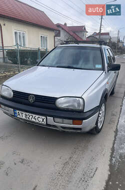 Хэтчбек Volkswagen Golf 1994 в Коломые