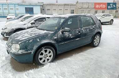 Хэтчбек Volkswagen Golf 2003 в Харькове