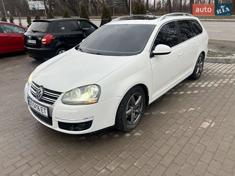 Універсал Volkswagen Golf 2008 в Тернополі