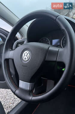 Хэтчбек Volkswagen Golf 2007 в Лубнах