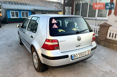 Хэтчбек Volkswagen Golf 2003 в Тернополе