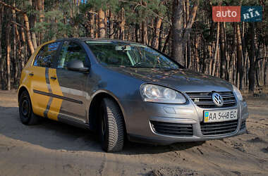 Хетчбек Volkswagen Golf 2007 в Києві