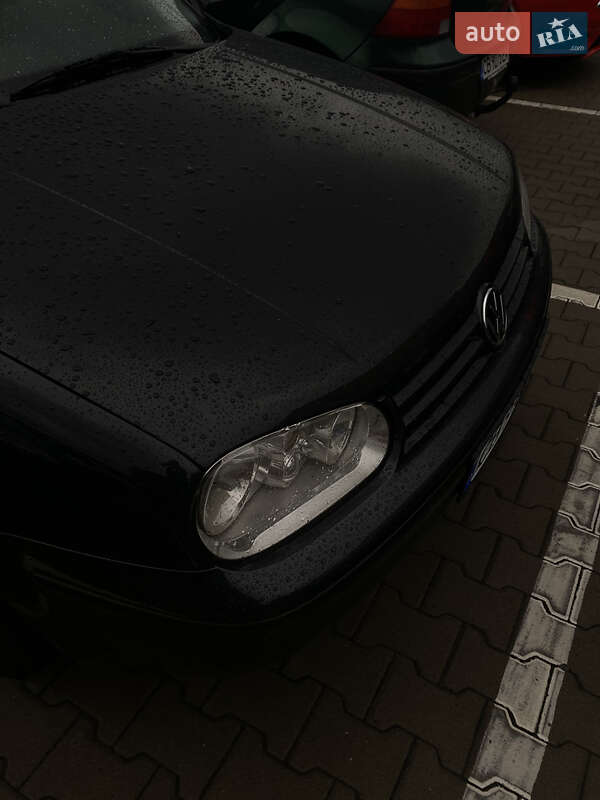 Volkswagen Golf 2001