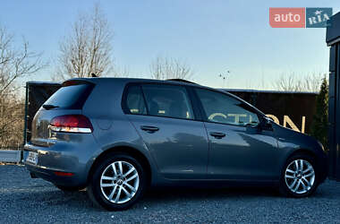 Хетчбек Volkswagen Golf 2010 в Дрогобичі