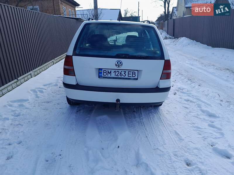 Универсал Volkswagen Golf 2006 в Кролевце