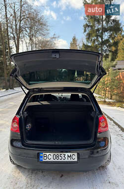 Хетчбек Volkswagen Golf 2008 в Львові