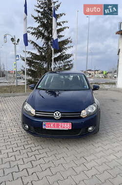 Хэтчбек Volkswagen Golf 2009 в Виннице