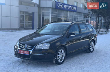 Универсал Volkswagen Golf 2008 в Ровно