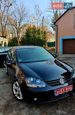 Хэтчбек Volkswagen Golf 2007 в Житомире