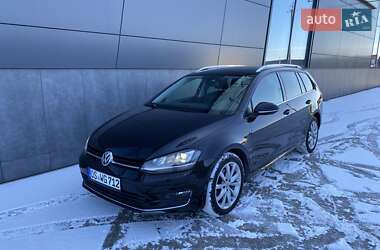 Универсал Volkswagen Golf 2015 в Львове