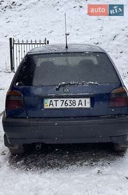 Хэтчбек Volkswagen Golf 1994 в Стрые