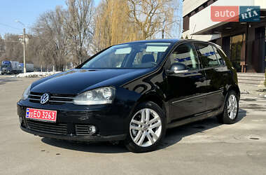 Хэтчбек Volkswagen Golf 2009 в Днепре