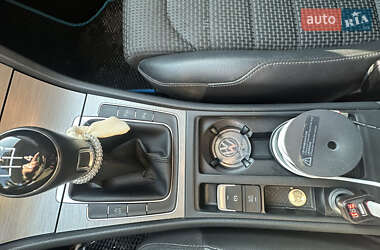 Универсал Volkswagen Golf 2013 в 