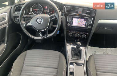 Универсал Volkswagen Golf 2014 в Стрые