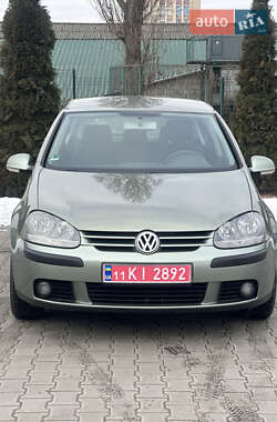 Хэтчбек Volkswagen Golf 2004 в Виннице