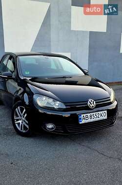 Хэтчбек Volkswagen Golf 2009 в Виннице