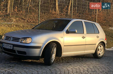 Хетчбек Volkswagen Golf 2003 в Львові