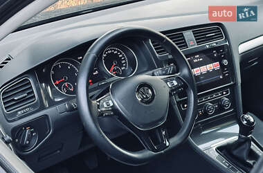 Универсал Volkswagen Golf 2019 в Львове