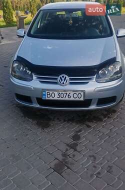 Хетчбек Volkswagen Golf 2004 в Бучачі