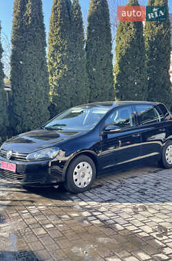 Хетчбек Volkswagen Golf 2009 в Луцьку