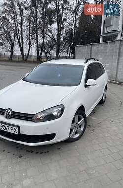 Универсал Volkswagen Golf 2012 в Львове