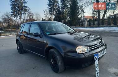 Хетчбек Volkswagen Golf 2002 в Тернополі