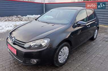 Хэтчбек Volkswagen Golf 2010 в Ковеле