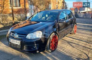 Хетчбек Volkswagen Golf 2007 в Стрию