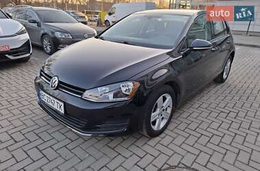 Хэтчбек Volkswagen Golf 2017 в 