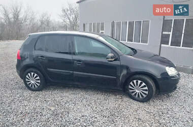 Хетчбек Volkswagen Golf 2004 в Заліщиках