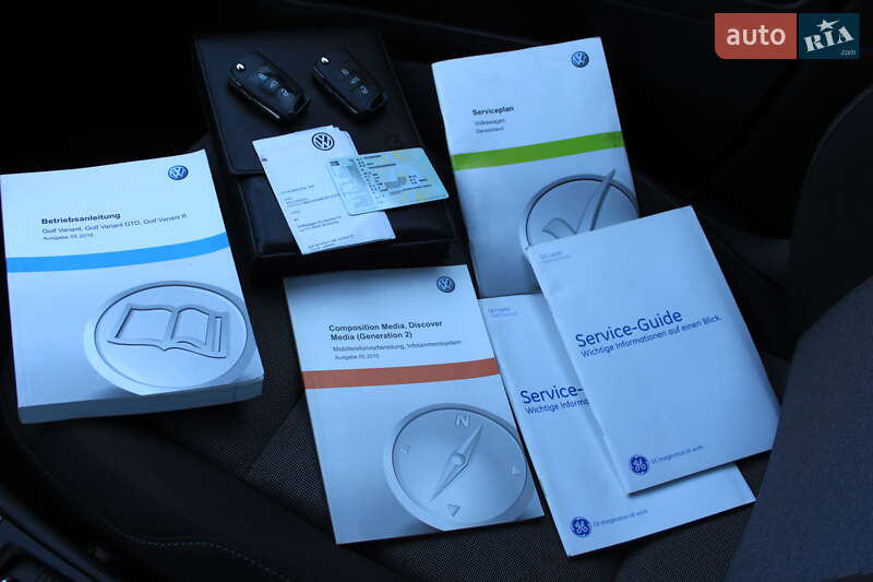 Універсал Volkswagen Golf 2015 в Вінниці