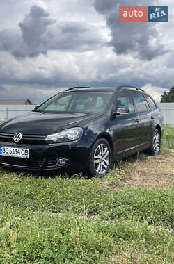 Універсал Volkswagen Golf 2011 в Стрию