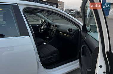 Универсал Volkswagen Golf 2012 в 