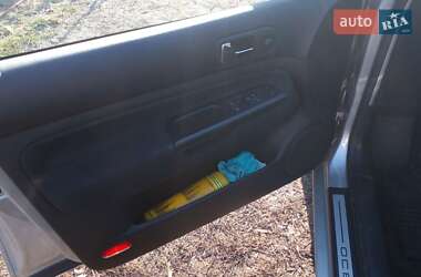 Универсал Volkswagen Golf 2003 в Оржице