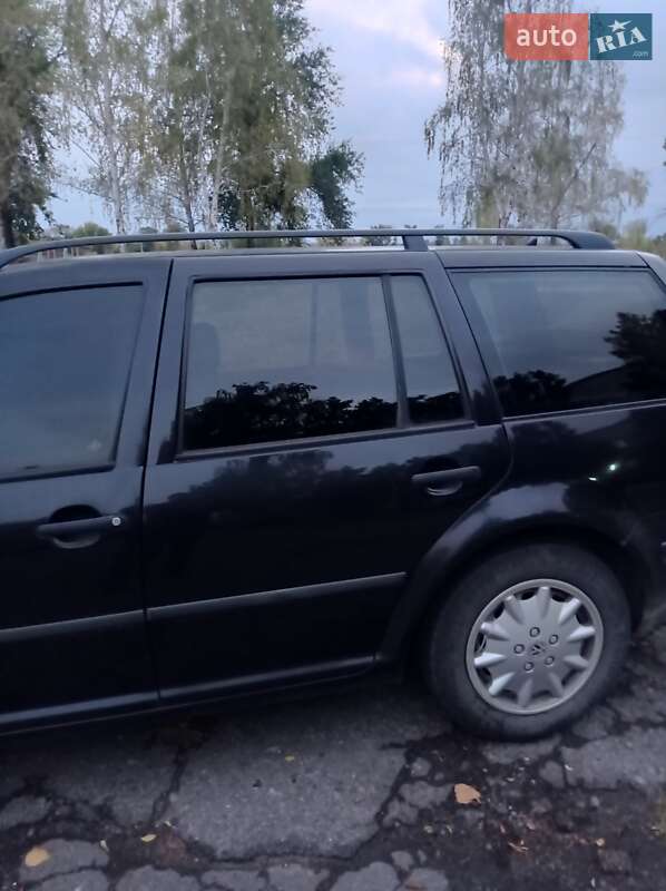 Универсал Volkswagen Golf 2000 в Павлограде