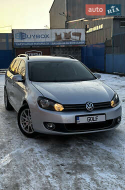 Універсал Volkswagen Golf 2009 в Києві