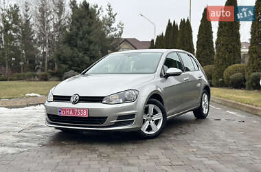 Хетчбек Volkswagen Golf 2014 в Сарнах