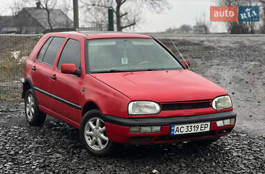 Хетчбек Volkswagen Golf 1993 в Луцьку